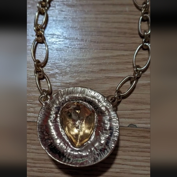 Lion Head Statement Necklace Goldtone Link Leo Gift Idea - Picture 4 of 4